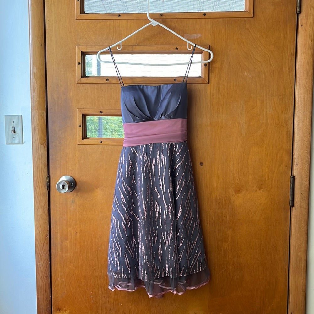 Gray and pink dress for sale!
